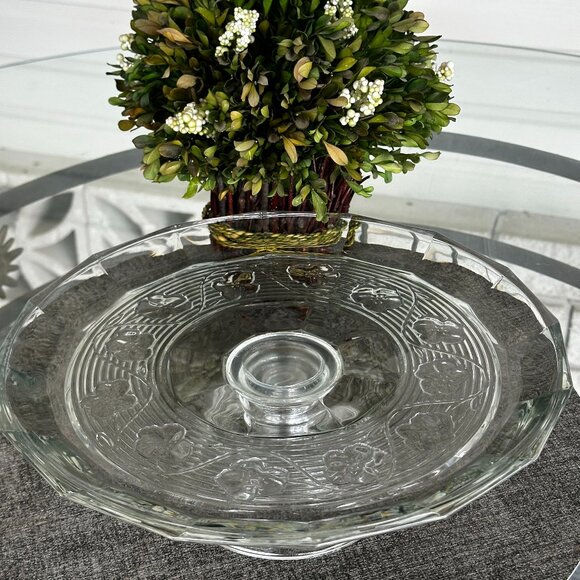 Vintage 12" Cake Pedestal  Savannah Clear Floral Vine Motif by Anchor Hocking - Picture 2 of 5